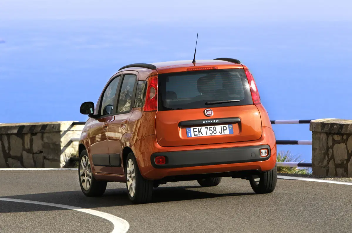 Comparativa city car “easy”: Fiat Panda Vs Suzuki Celerio (6)