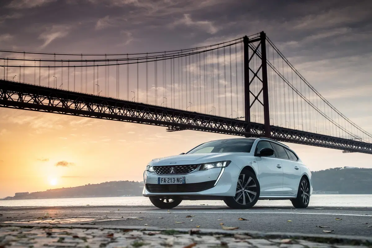 Peugeot 508 SW | Eccezionale anche con il diesel 1.5 da 130 CV [Video] (11)