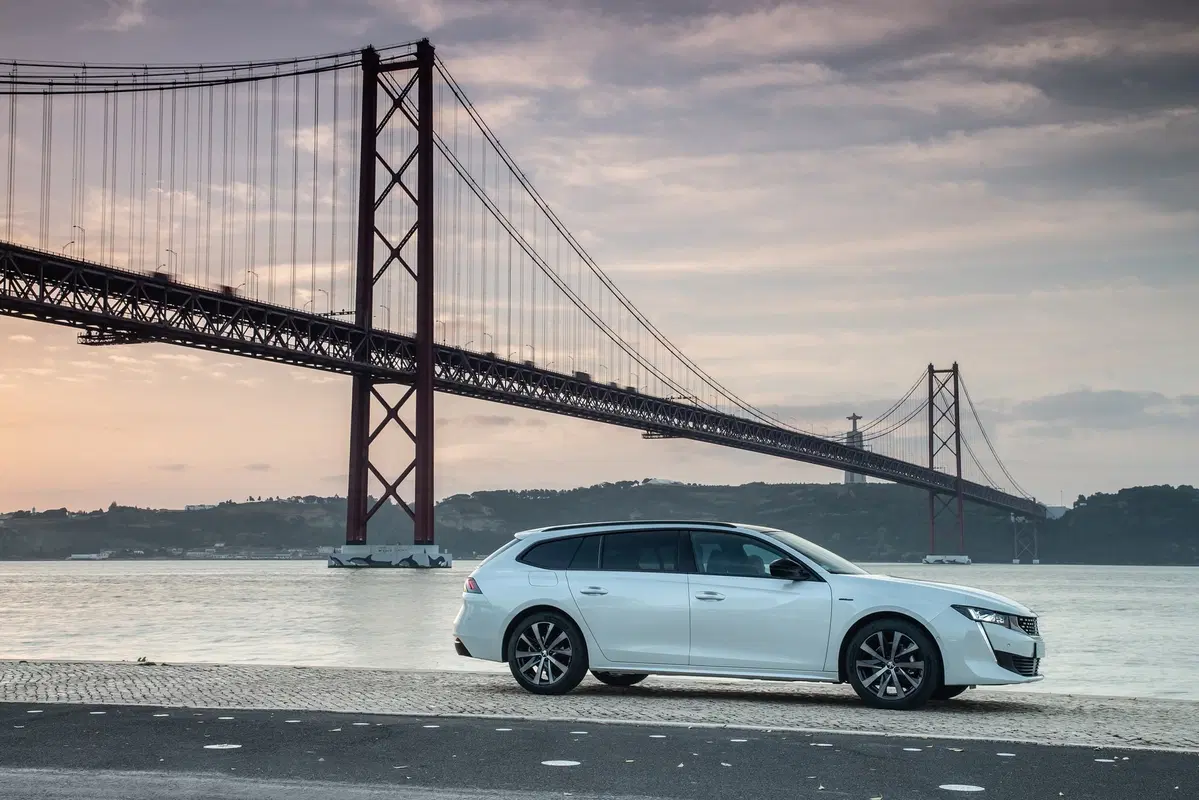 Peugeot 508 SW | Eccezionale anche con il diesel 1.5 da 130 CV [Video] (17)