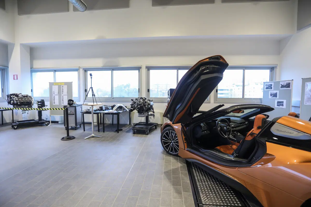 Formazione tecnica BMW: come aumenta la competenza del personale nelle concessionarie (3)