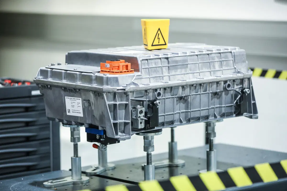 Formazione tecnica BMW: come aumenta la competenza del personale nelle concessionarie (11)
