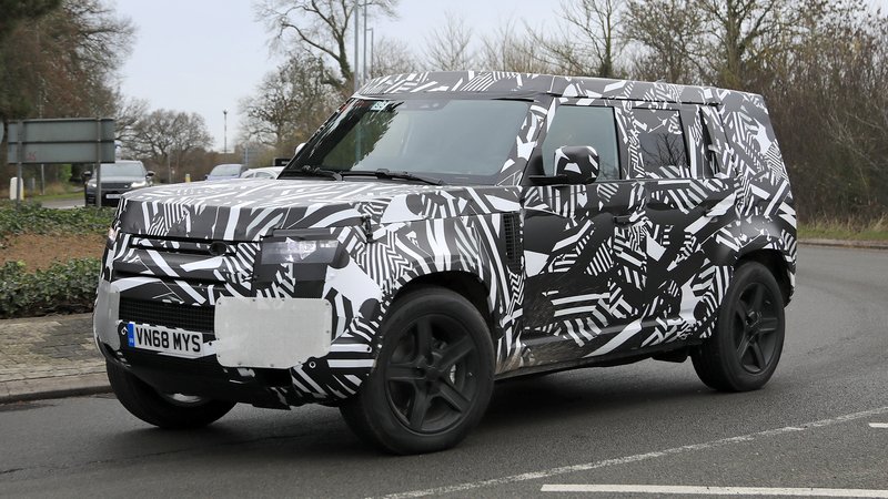 Land Rover Defender 2019, ecco le foto spia