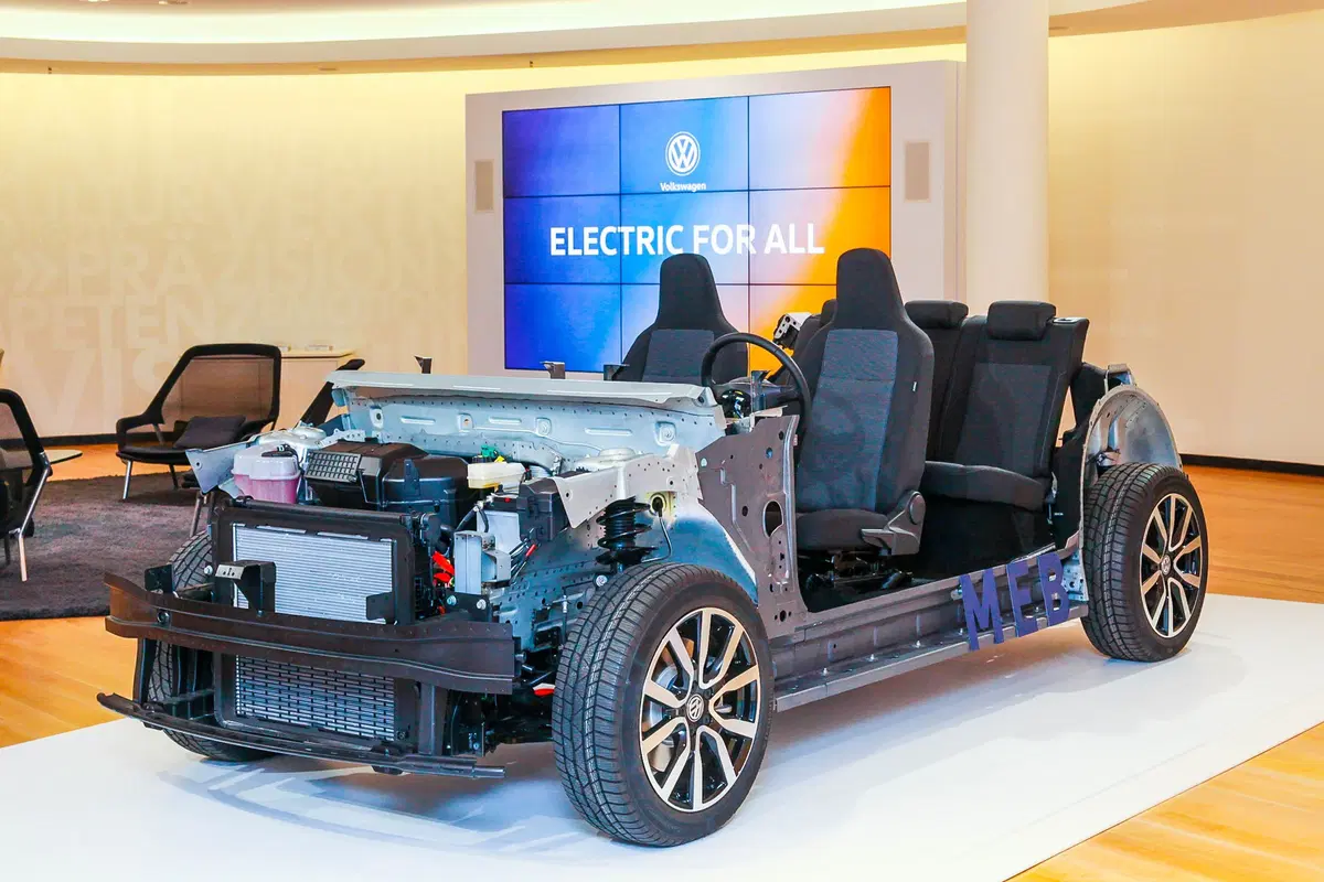 Nuove auto elettriche Ford: su piattaforma MEB VW? (5)