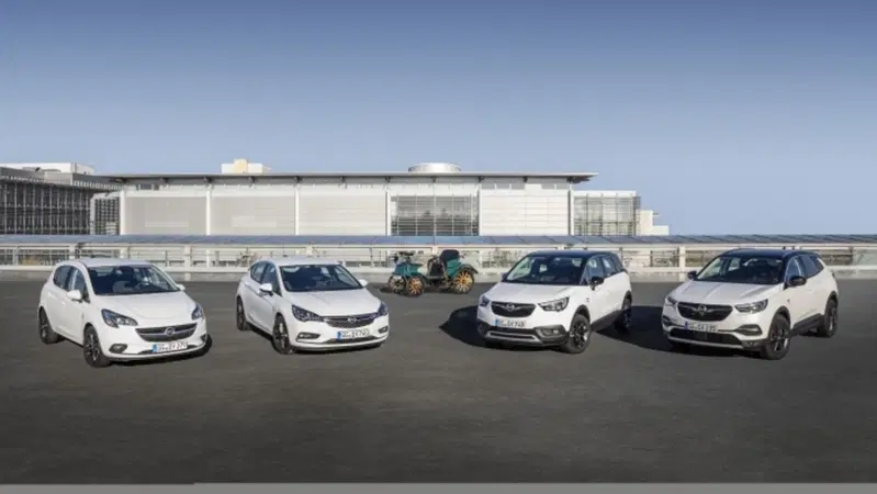 Opel, obbiettivo elettrificazione per il 2020