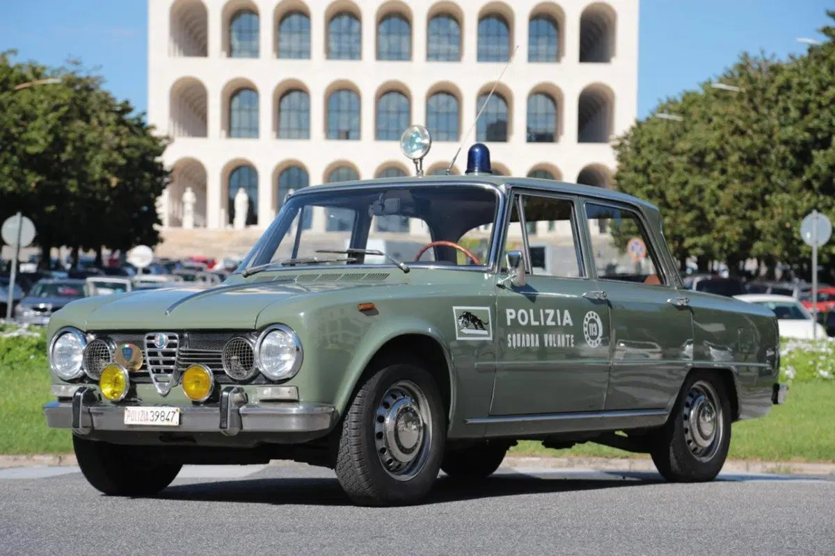 Polizia e motori, 90 anni di strada assieme  (3)