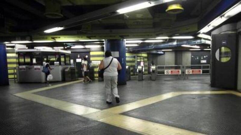 Roma, ferma la Metro B per fuga di gas