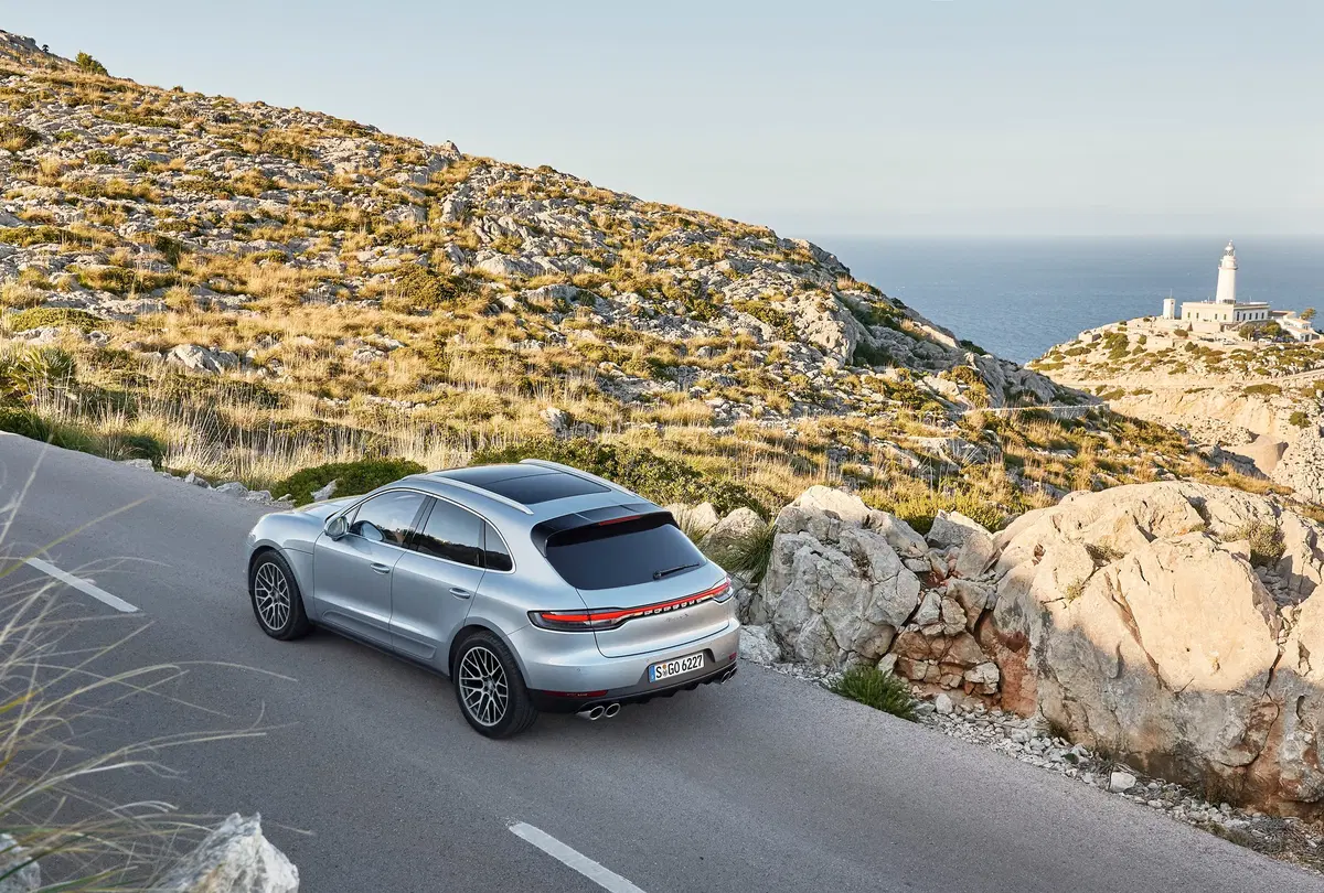 Porsche Macan S, si amplia la gamma del restyling (4)