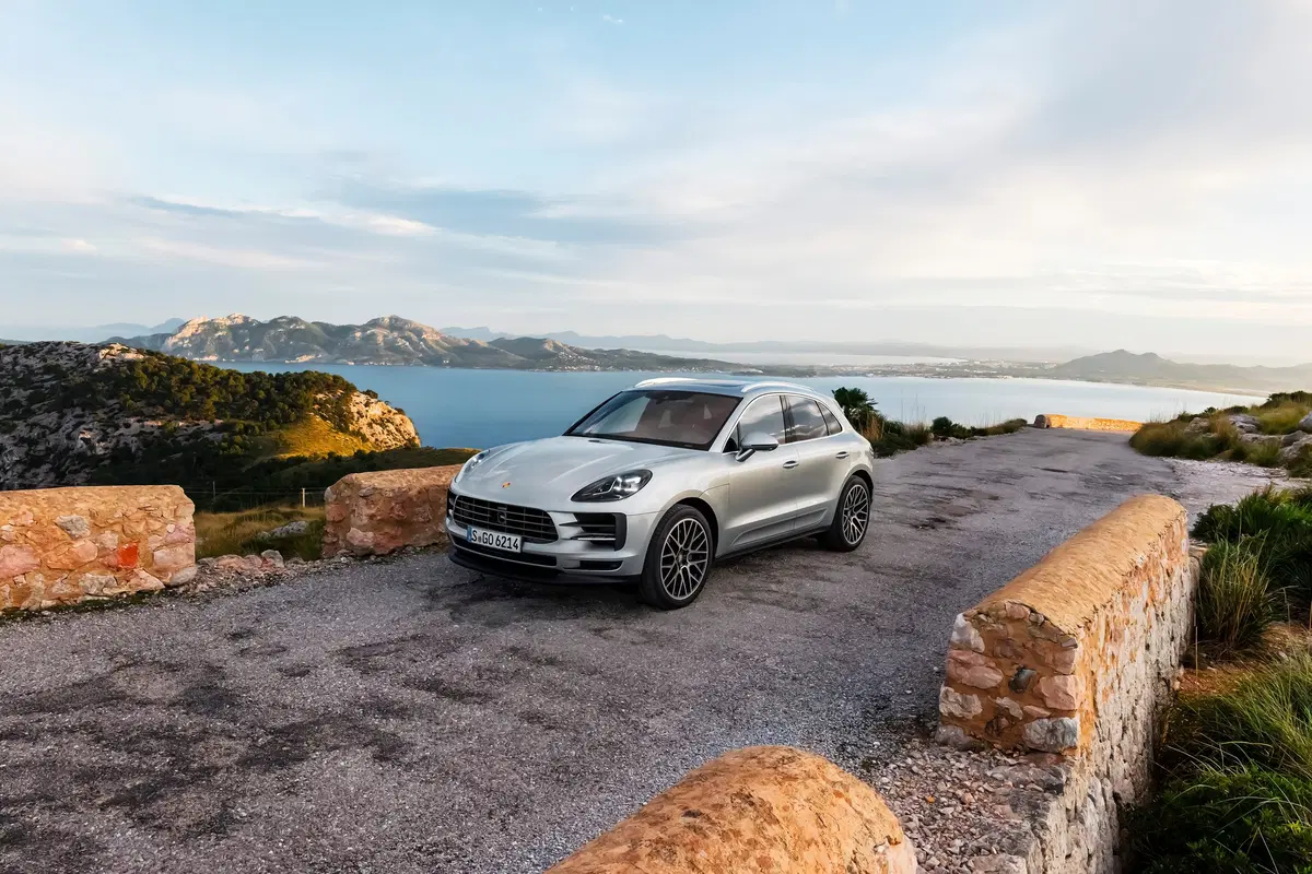 Porsche Macan S, si amplia la gamma del restyling (7)