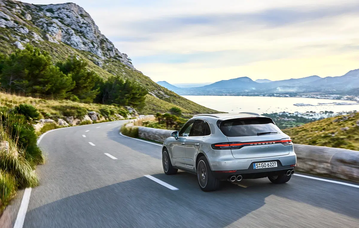 Porsche Macan S, si amplia la gamma del restyling (8)