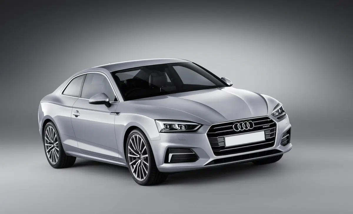 Audi A5 Coupé 45 TFSI 252 CV quattro S tronic Business (19)