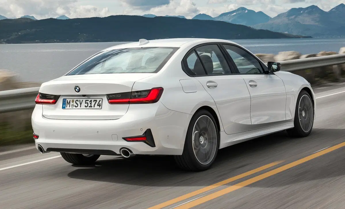 BMW Serie 3 M340i mhev 48V xdrive auto (40)