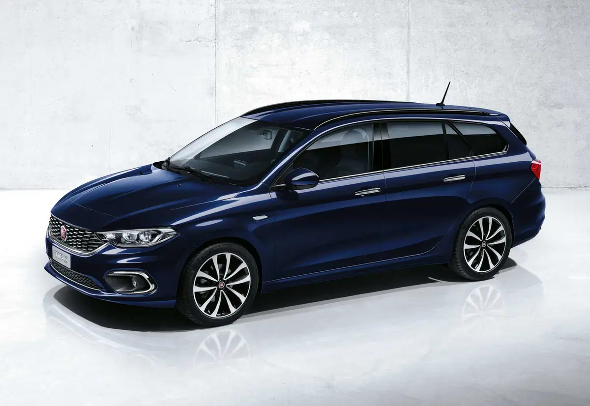 Fiat Tipo, tornano le hatchback e wagon italiane (3)