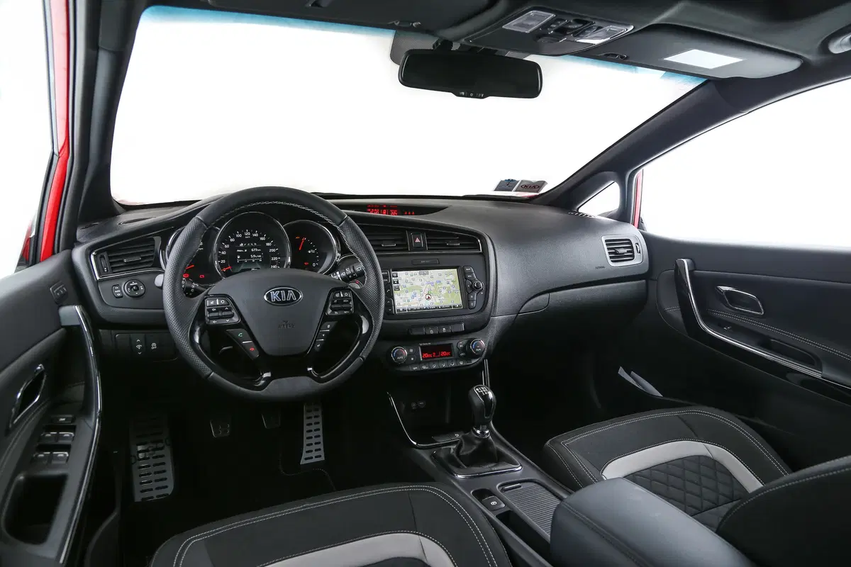 Kia Ceed 1.6 CRDi 136 CV DCT 5p. GT Line (33)