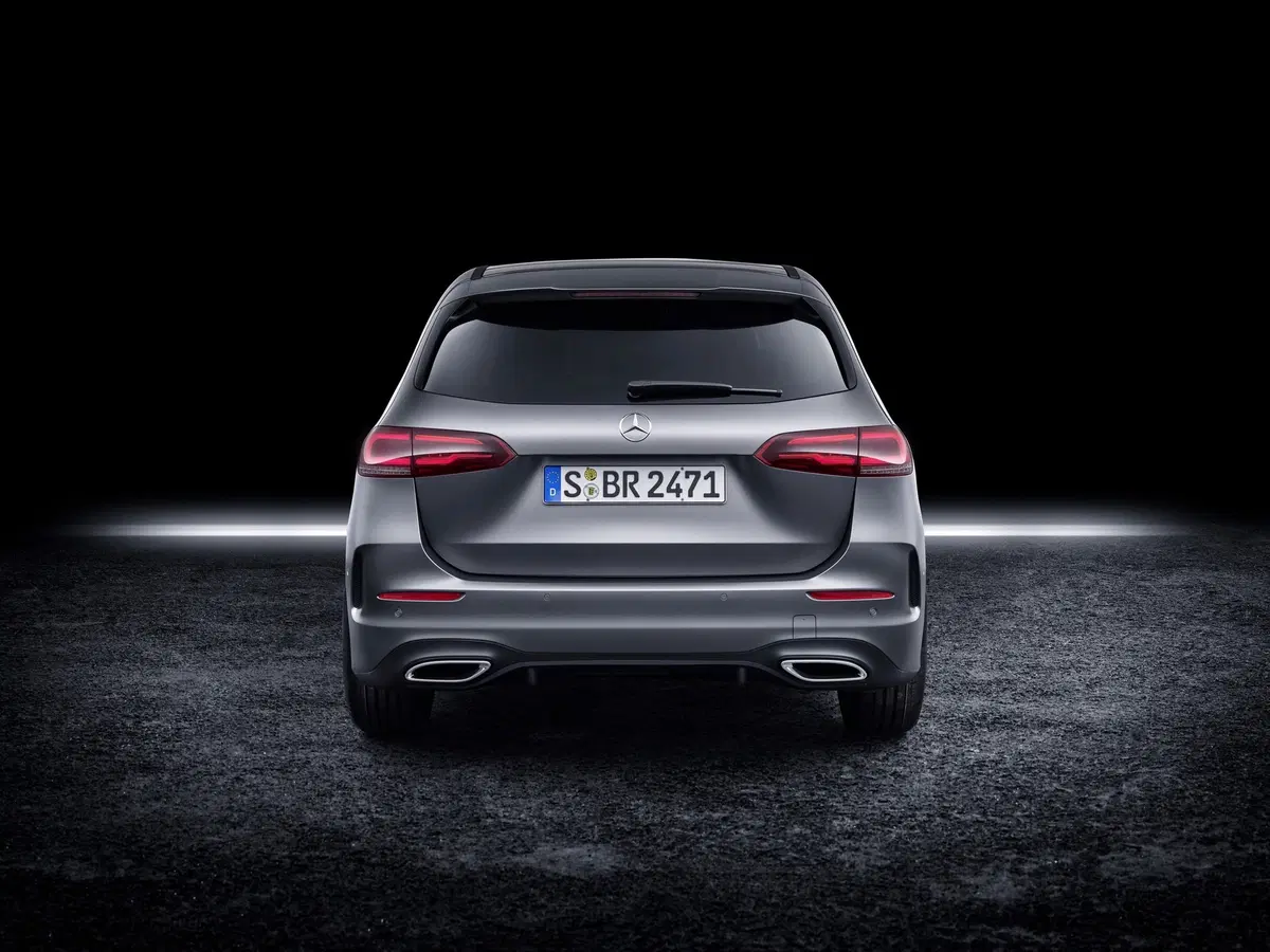 Mercedes Classe B, i prezzi: si parte da 27.140 euro (23)