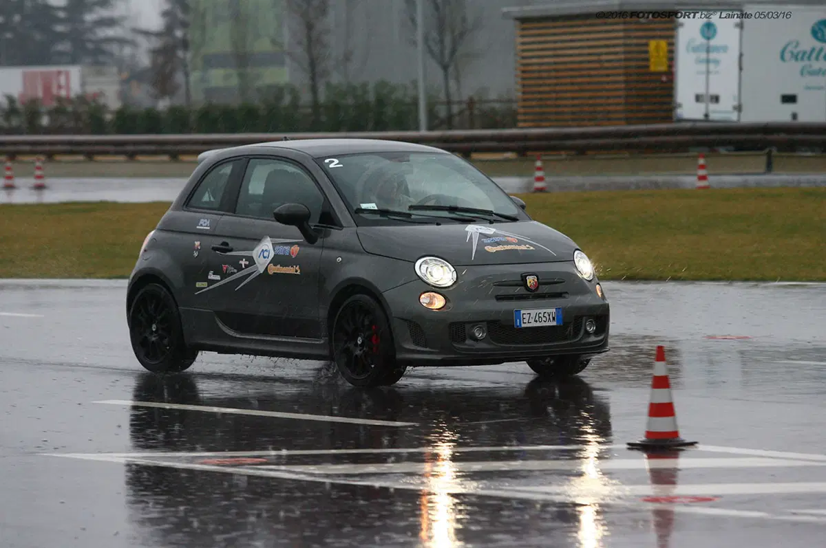 Corso di guida sicura? “Fondamentale”, parola di neopatentato (4)