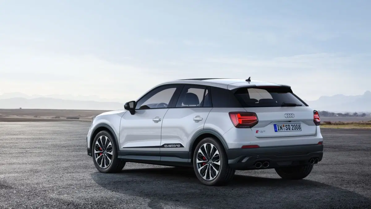 Audi SQ2, SUV compatto al peperoncino (11)