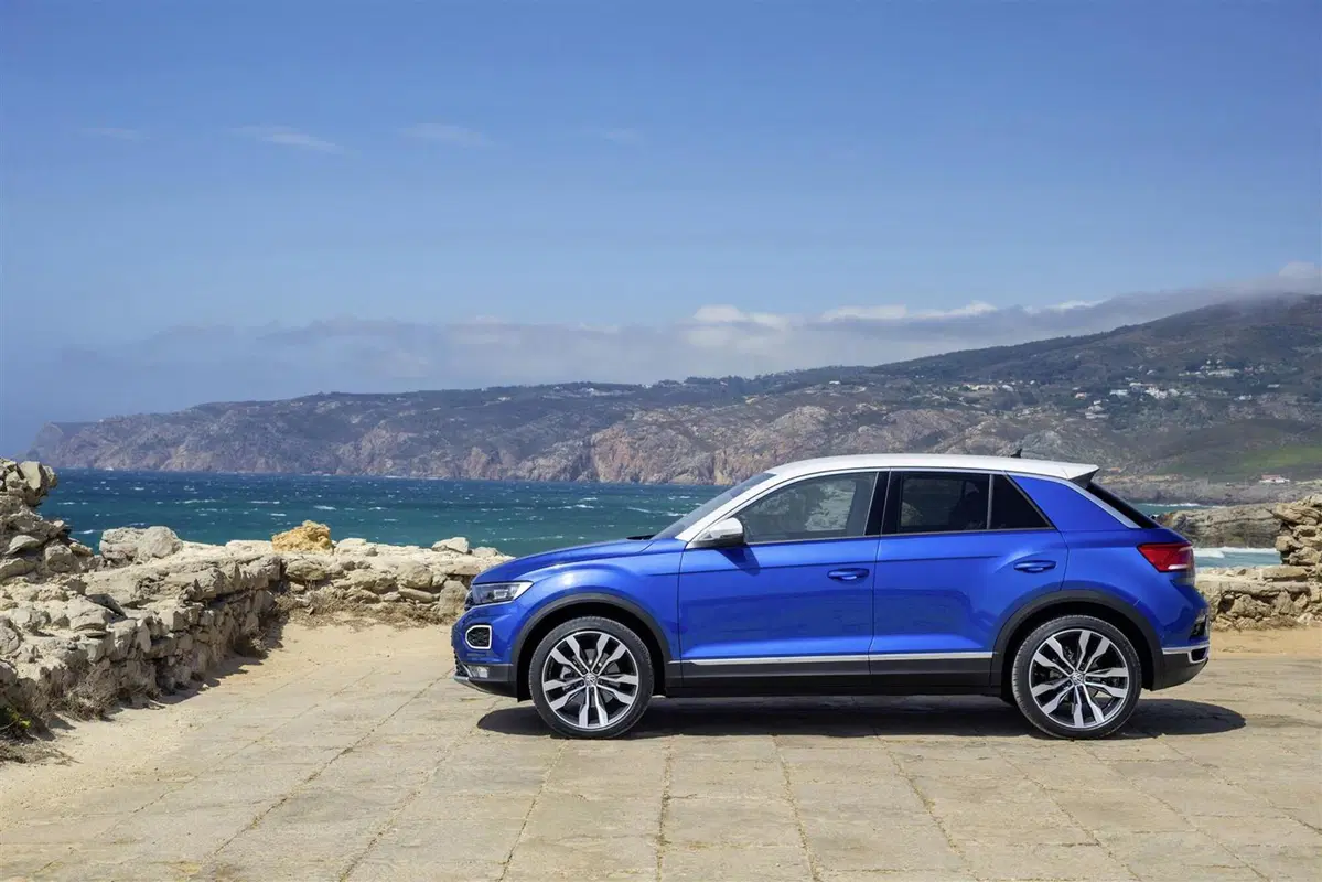 Volkswagen T-Roc [Video primo test] (8)