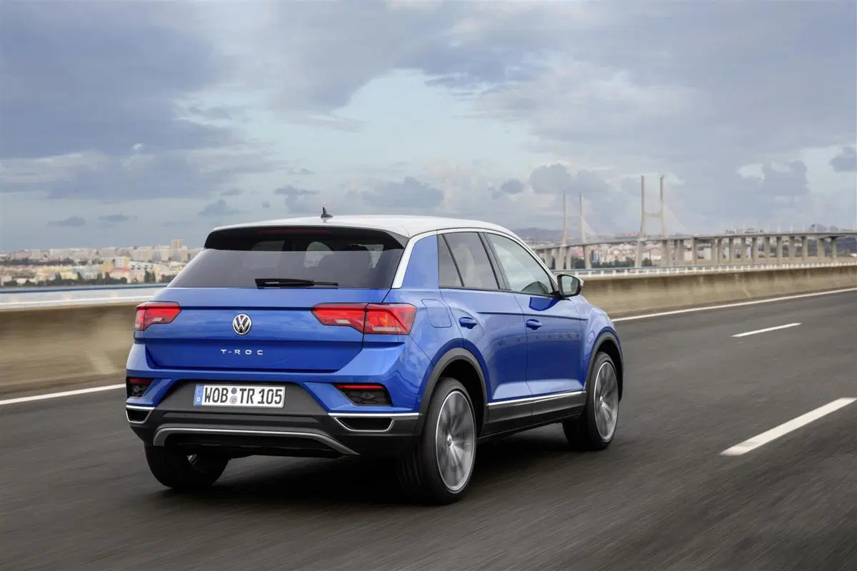 Volkswagen T-Roc [Video primo test] (10)