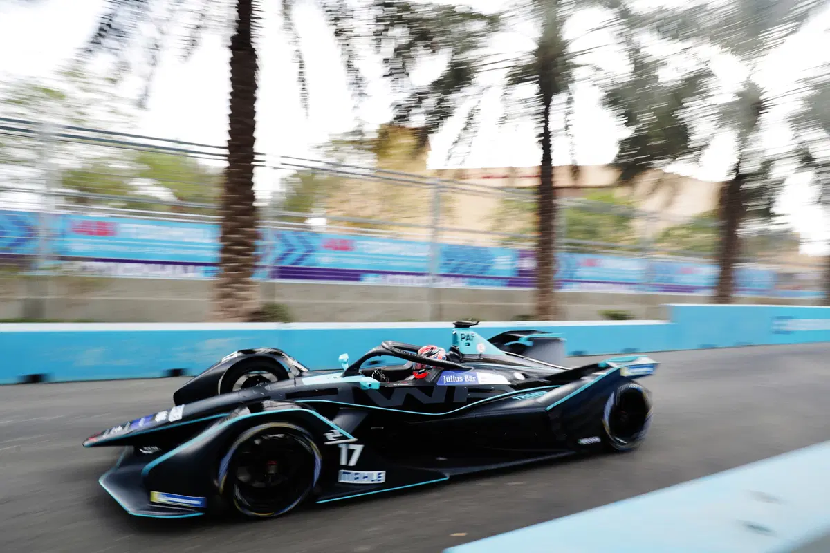 Formula E, ePrix di Ad Diriyah: vince Da Costa (22)