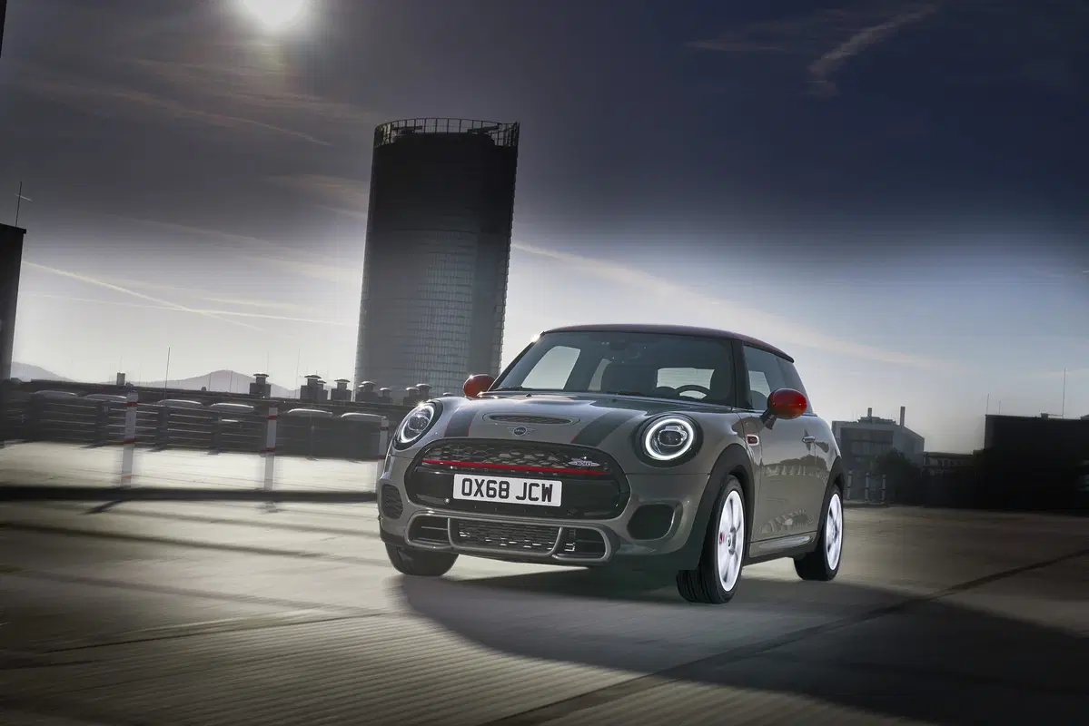 MINI John Cooper Works, motore Euro6d-TEMP per il 2019 (3)