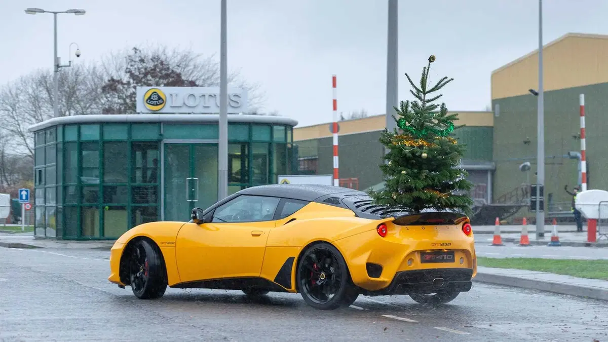 Tanti auguri di Natale da Lotus… Merry Driftmas! (10)