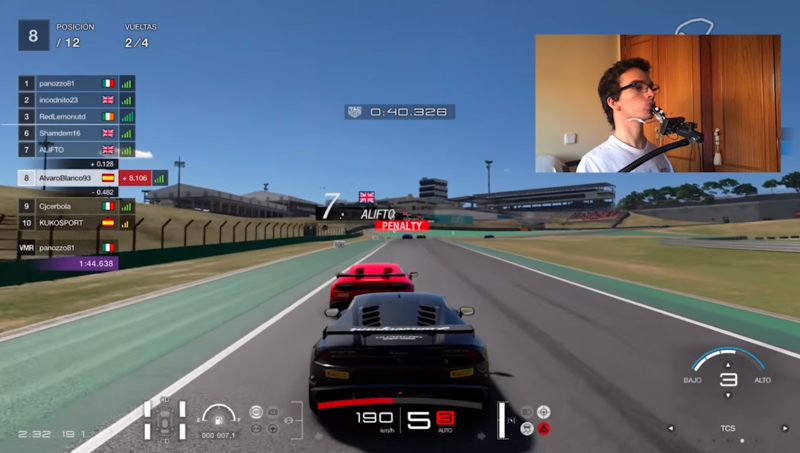 Ecco Alvaro Blanco in azione su GT Sport grazie al Quadstick