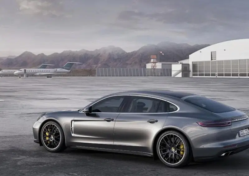 Aggiornamento ecu: Porsche richiama 74500 Panamera