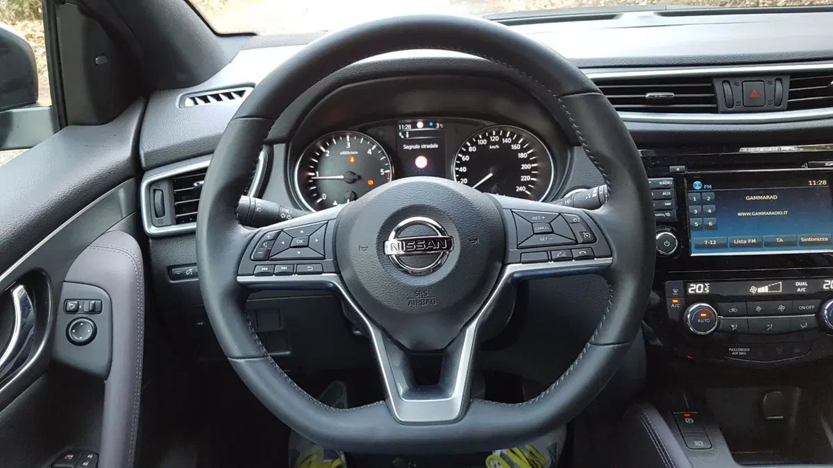 Nissan Qashqai | Fuori graffia... dentro invece... (19)