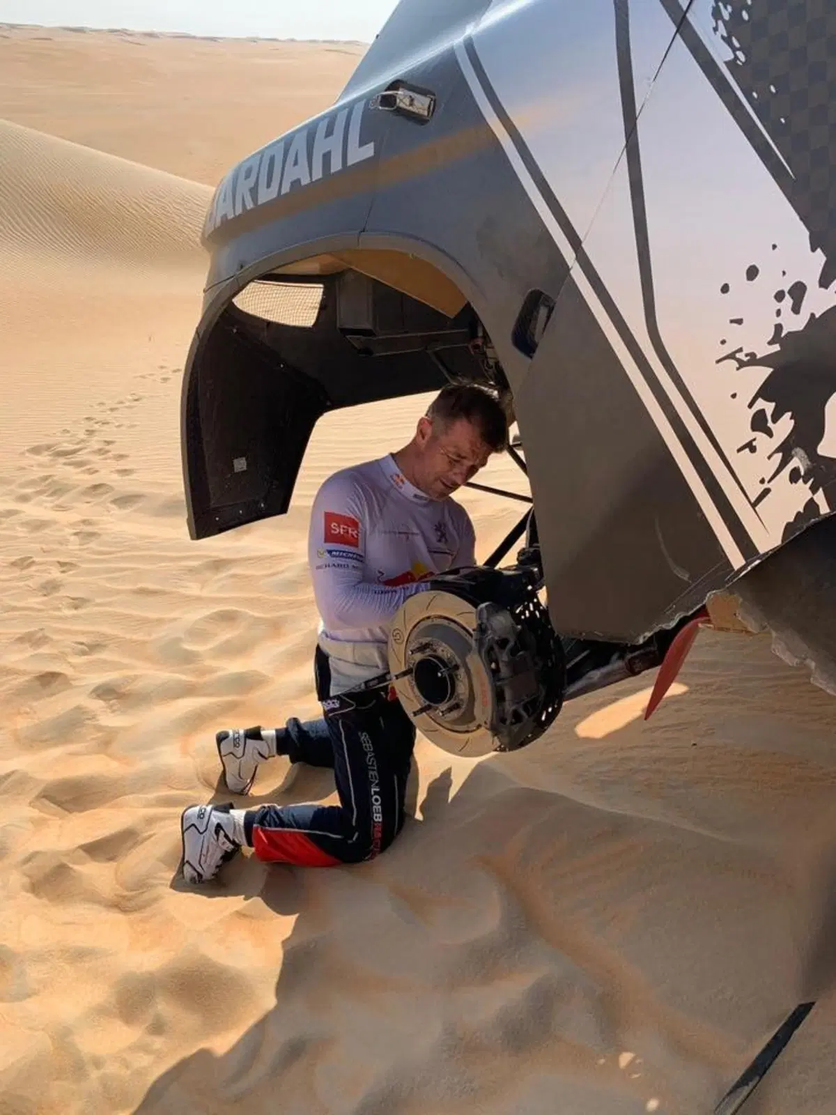 Dakar 2019/Una Peugeot 3008 DKR per Sébastien Loeb (4)