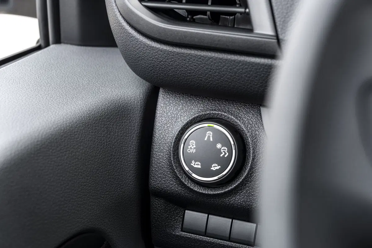 Nuovo Peugeot Expert: furgone hi-tech (4)