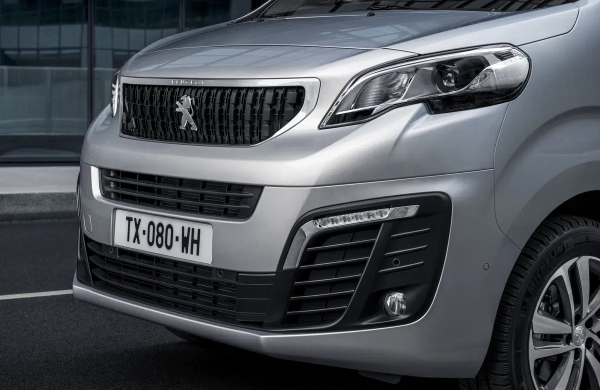 Nuovo Peugeot Expert: furgone hi-tech (7)