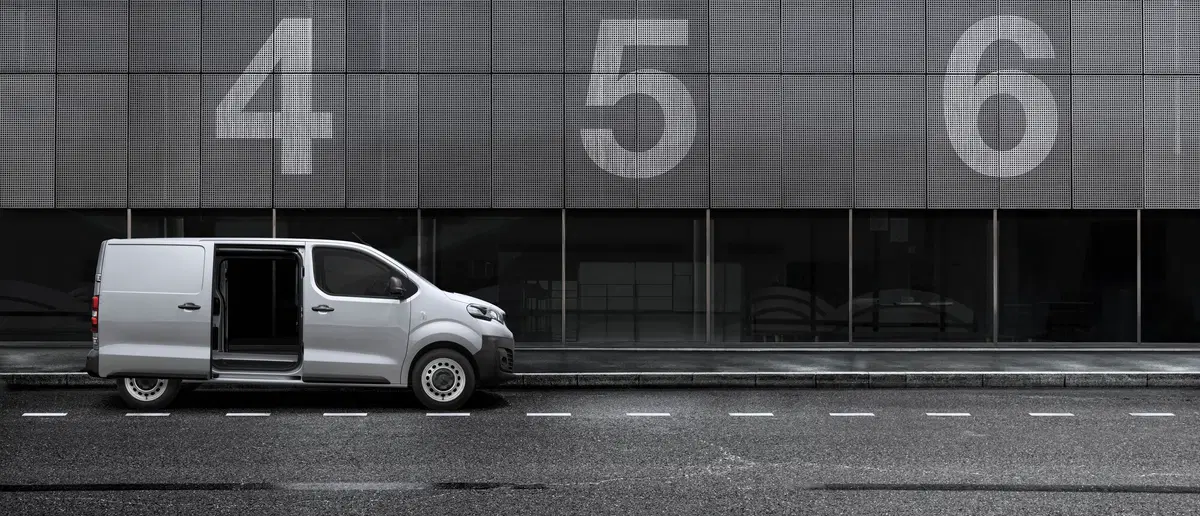 Nuovo Peugeot Expert: furgone hi-tech (8)