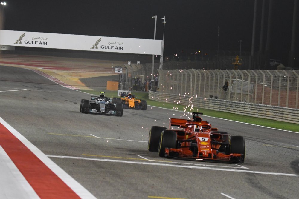 Sebastian Vettel in azione in Bahrain