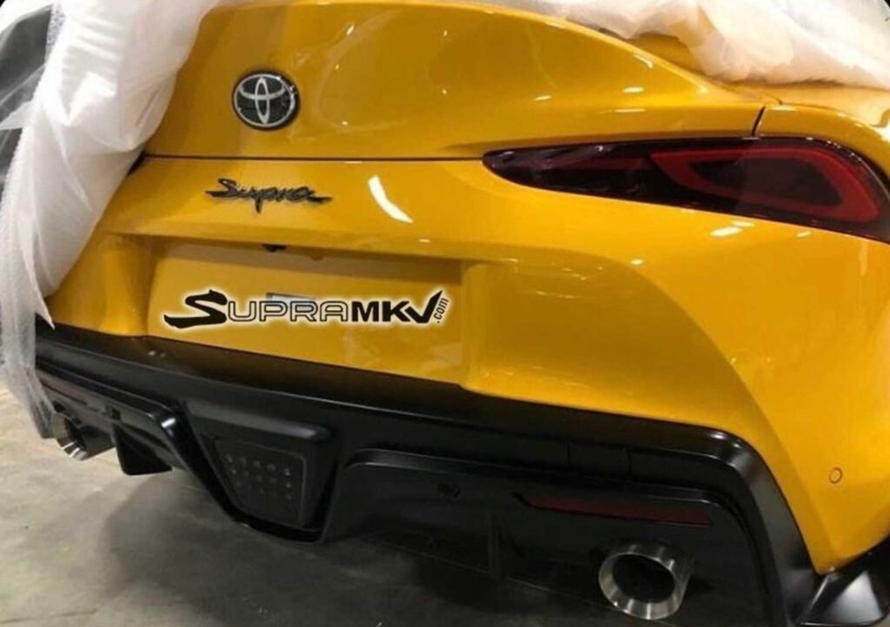 Toyota Supra 2019, una nuova foto mostra il posteriore