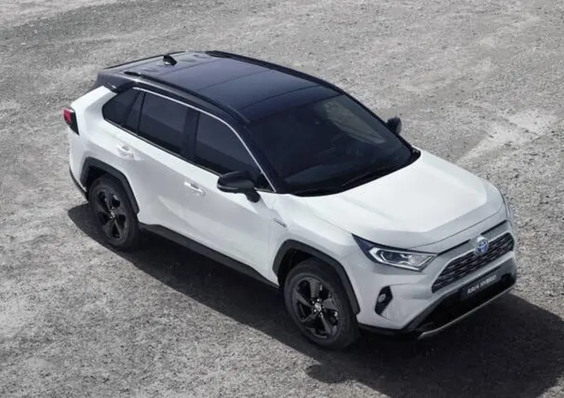 Nuova Toyota RAV4 2019, Listino prezzi da &euro; 34.550, scontati &euro; 29.950