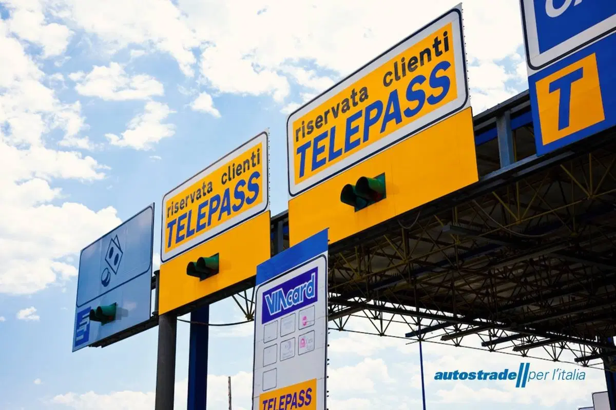 Pedaggi 2019, Autostrade per l’Italia: nessun aumento ai caselli (per 6 mesi)