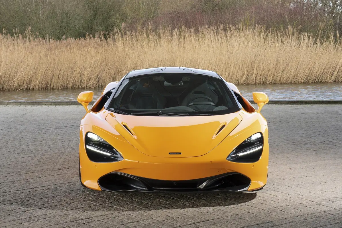 McLaren 720S Spa 68 Collection, nel segno di Bruce (3)