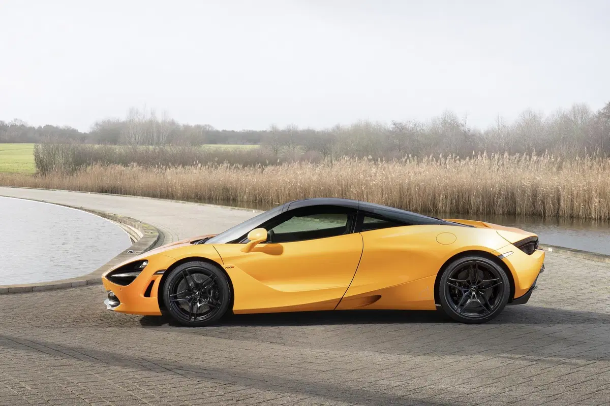 McLaren 720S Spa 68 Collection, nel segno di Bruce (2)