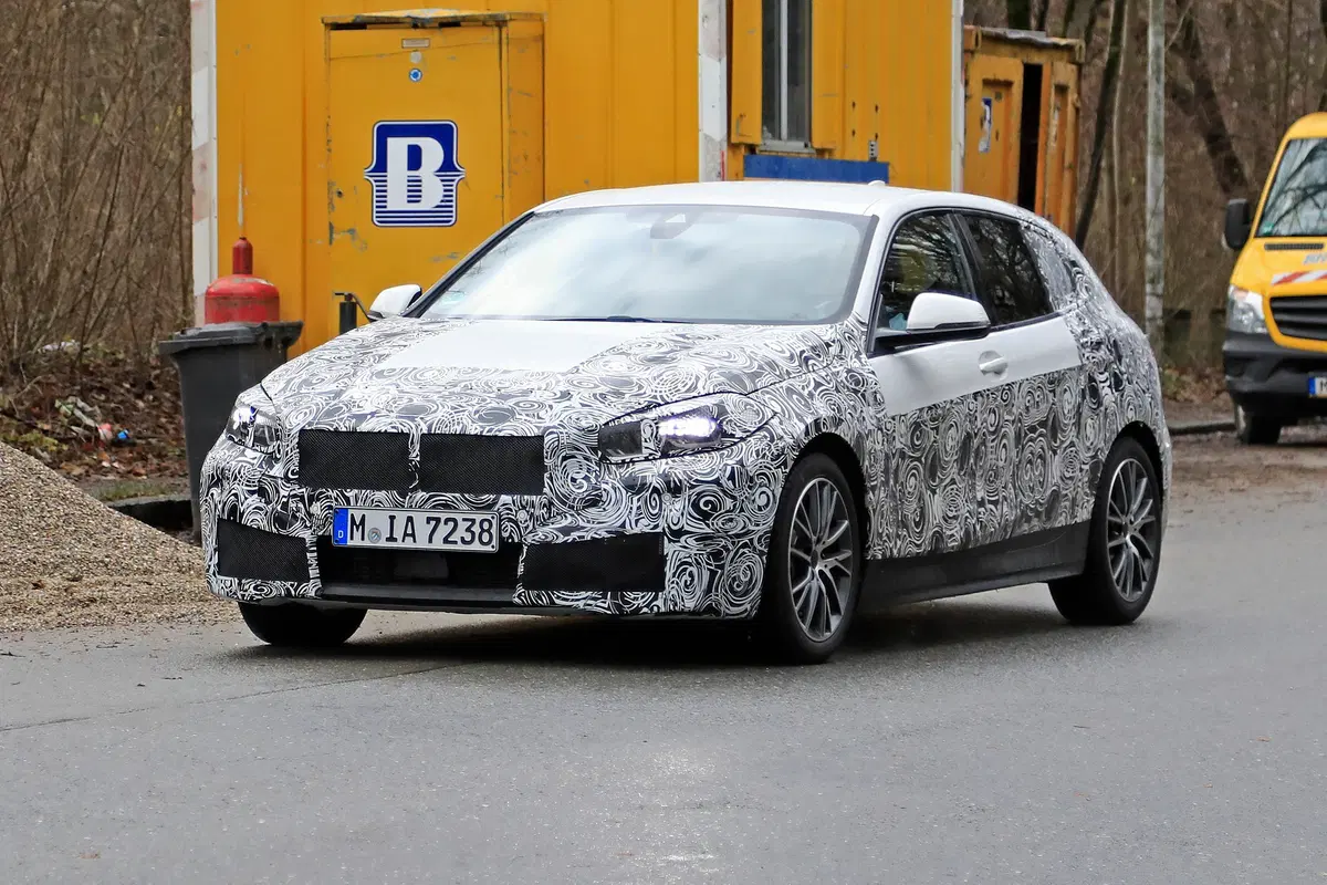 Nuova BMW Serie 1 2019, ecco le foto spia