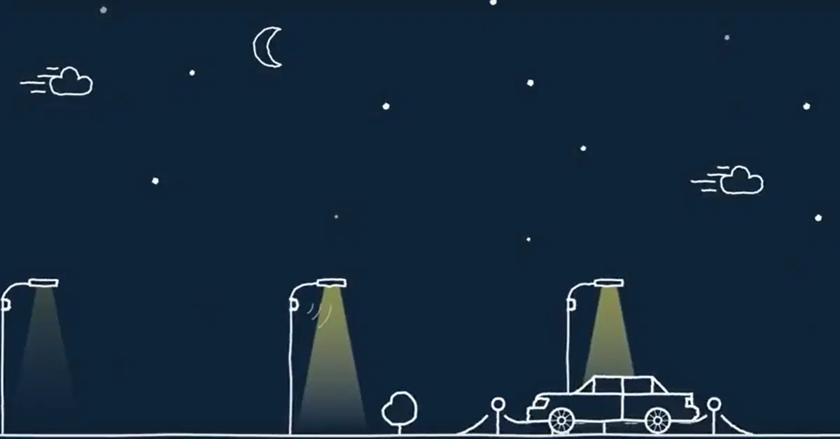 Illuminazione stradale sensitiva: lampioni accesi solo quando passano le auto [video]