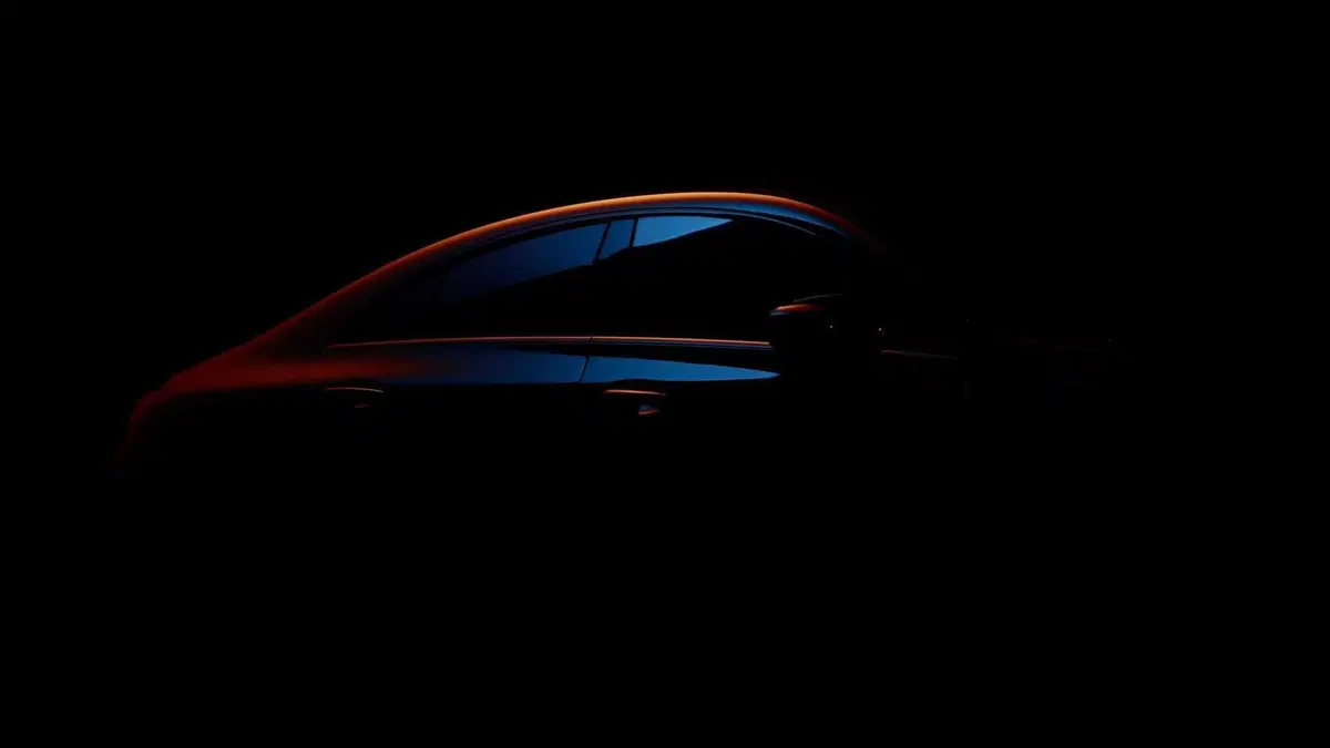 Mercedes CLA, i teaser prima del debutto (9)