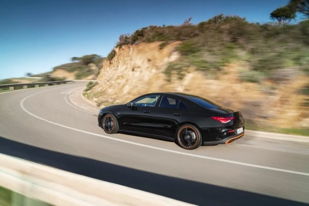 Mercedes CLA 2019: le prime immagini sfuggite in Rete (7)