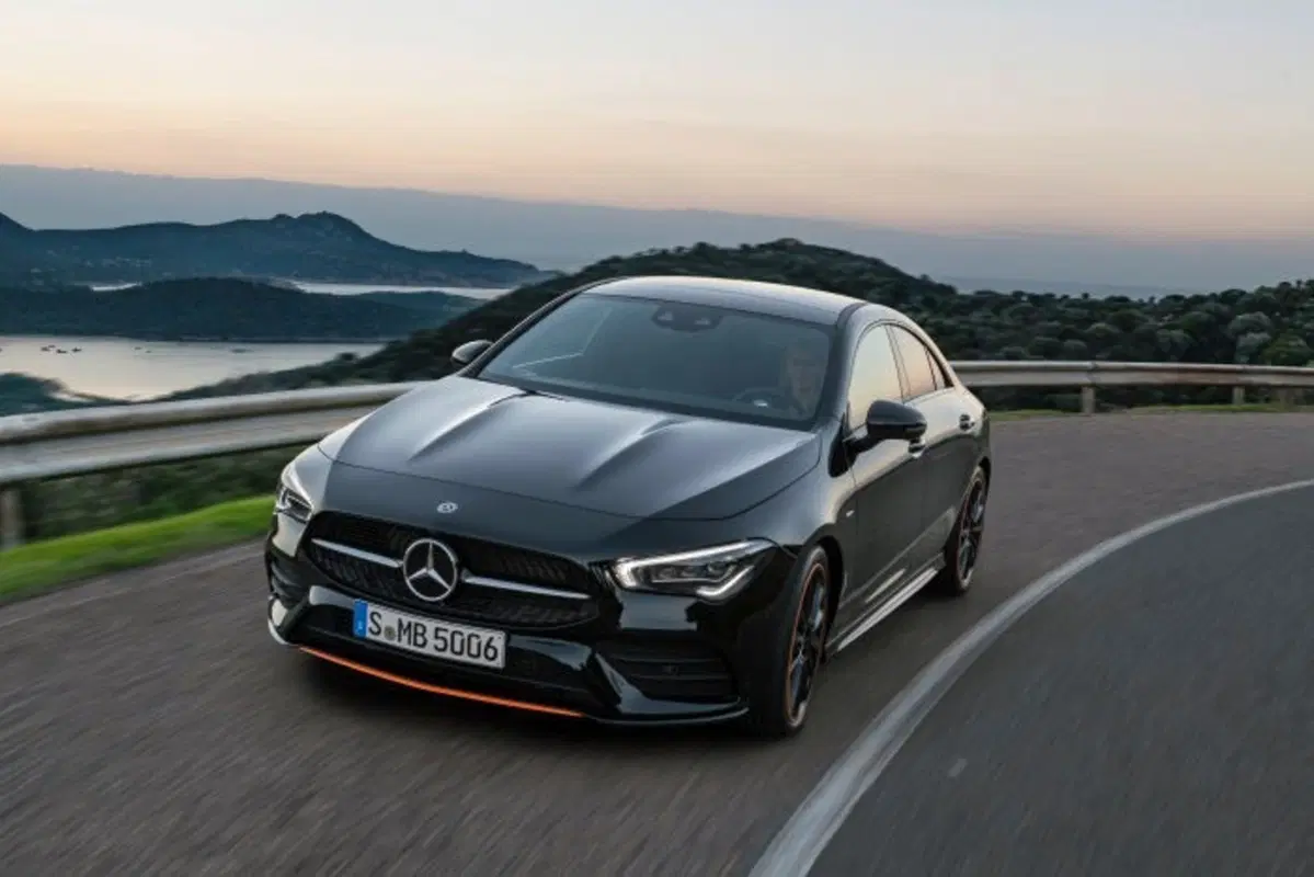 Mercedes CLA 2019: le prime immagini sfuggite in Rete (8)