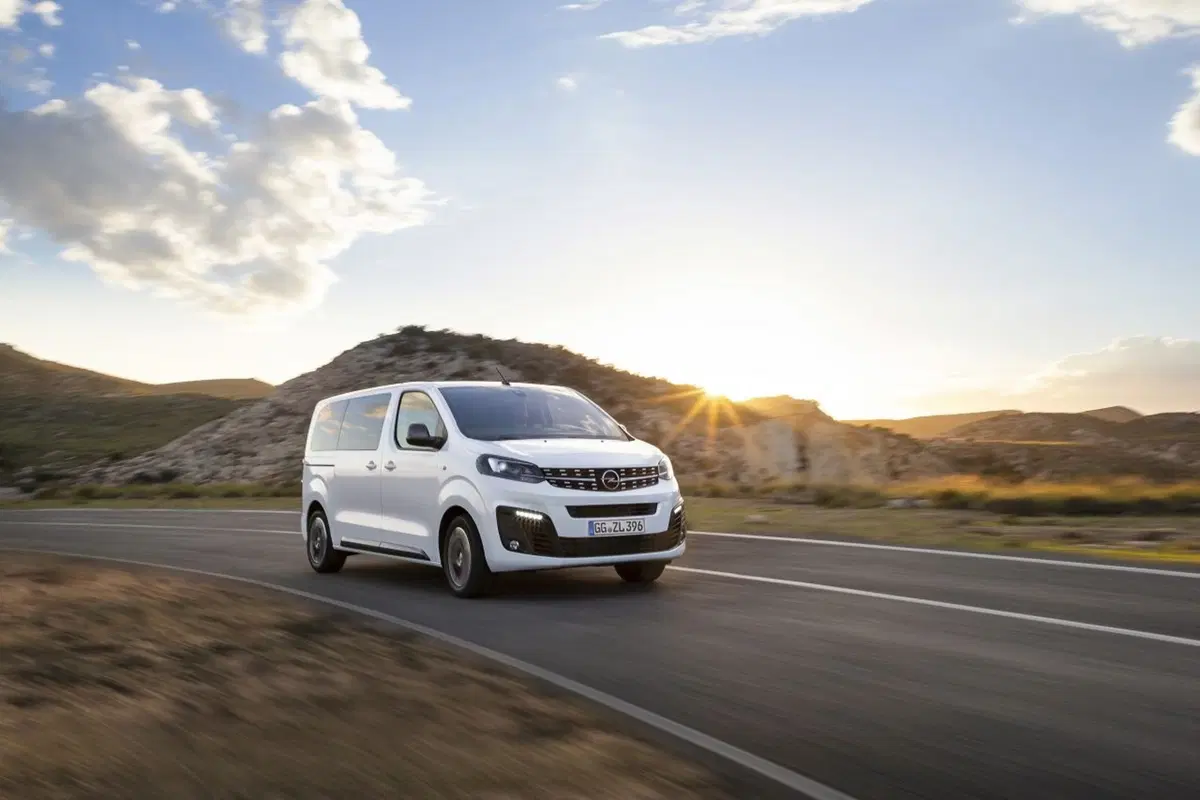 Opel Zafira Life, il monovolume dell'era PSA (2)