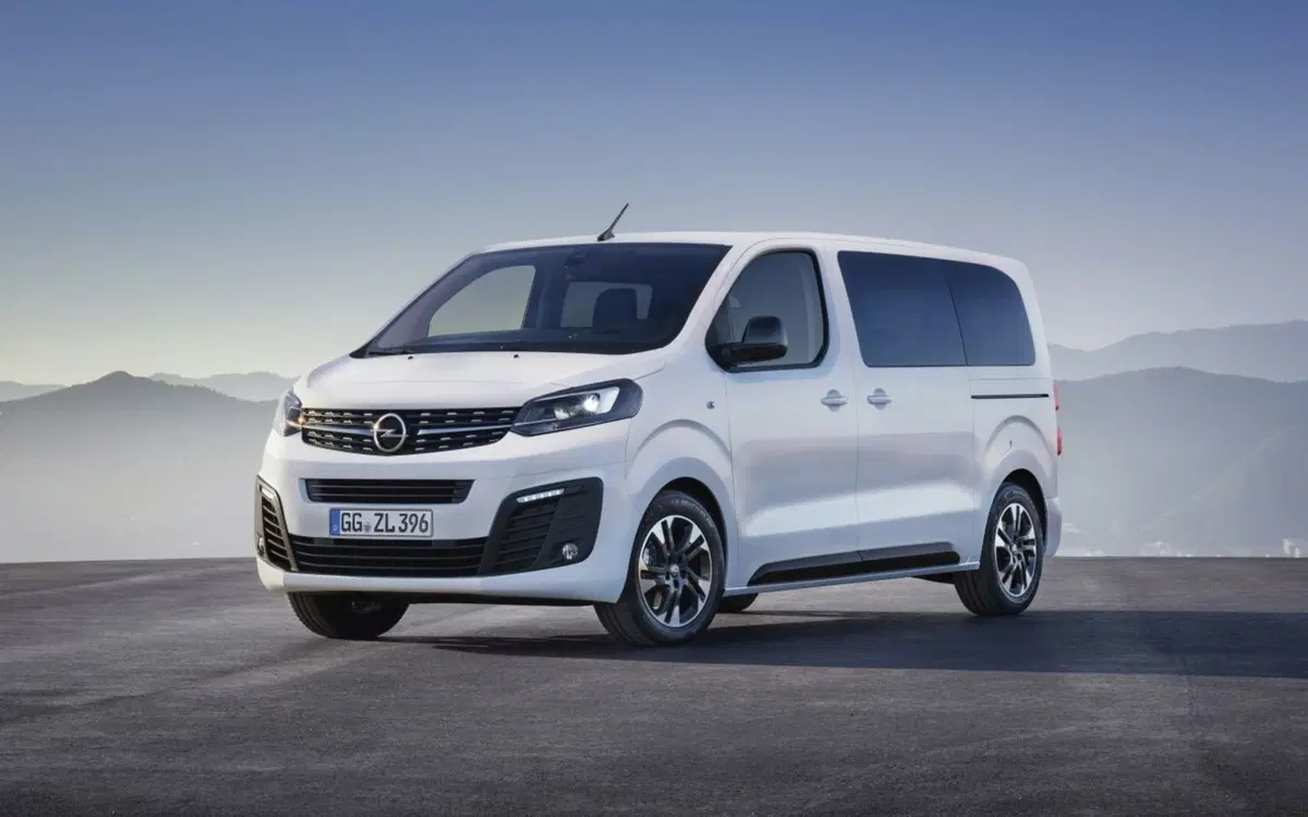 Opel Zafira Life, il monovolume dell'era PSA (10)