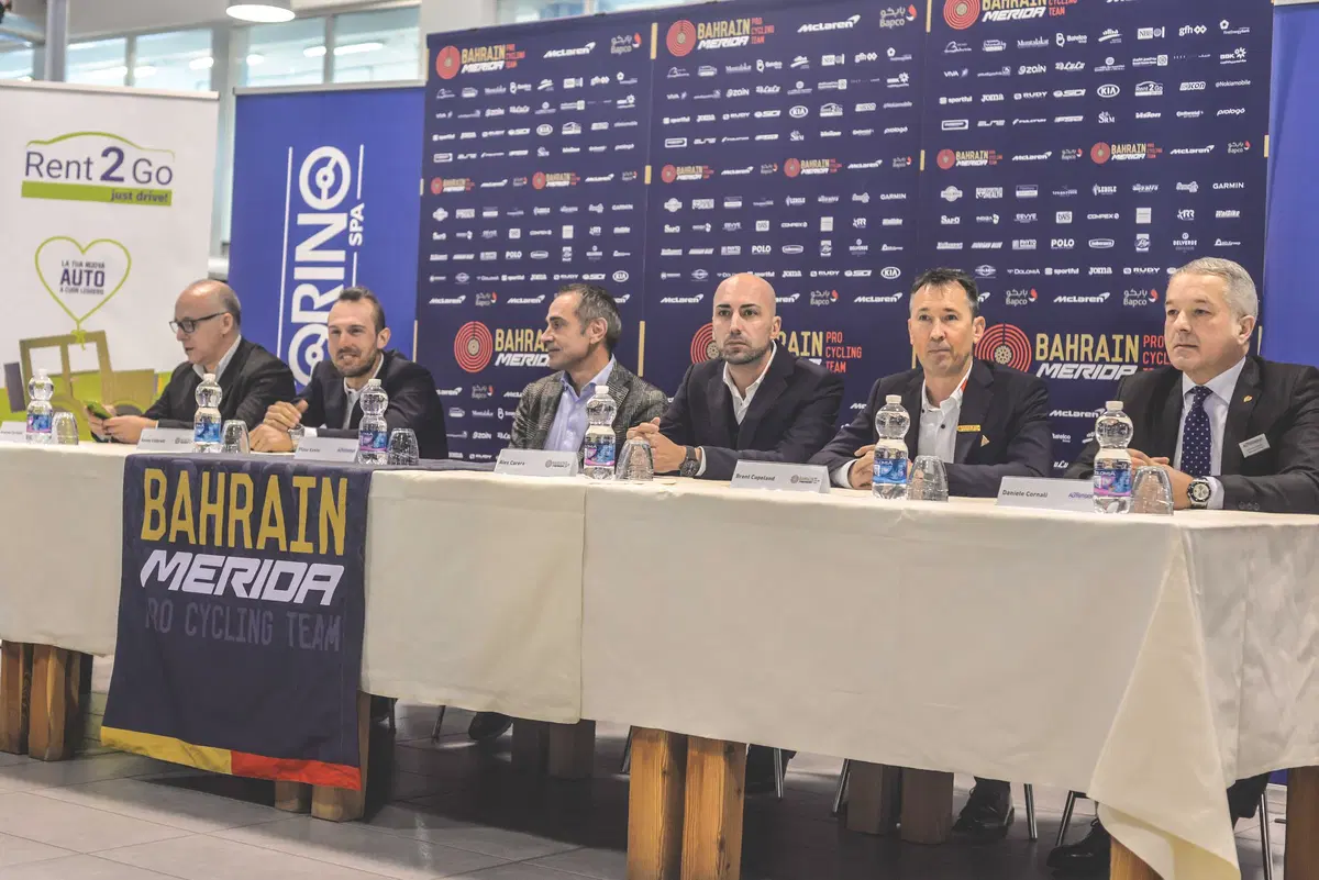 Il Team Bahrain Merida con le Kia di Autotorino e Rent2Go: Optima l’ammiraglia, Sportage e Ceed in supporto (3)