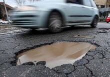 Roma, il Comune paga per le buche