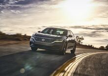 Volkswagen Passat, negli USA è restyling [Video]