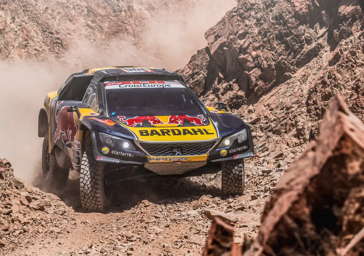 Dakar 2019 Per&ugrave;. Live Day 8. Loeb fa poker, Al-Attiyah amministra