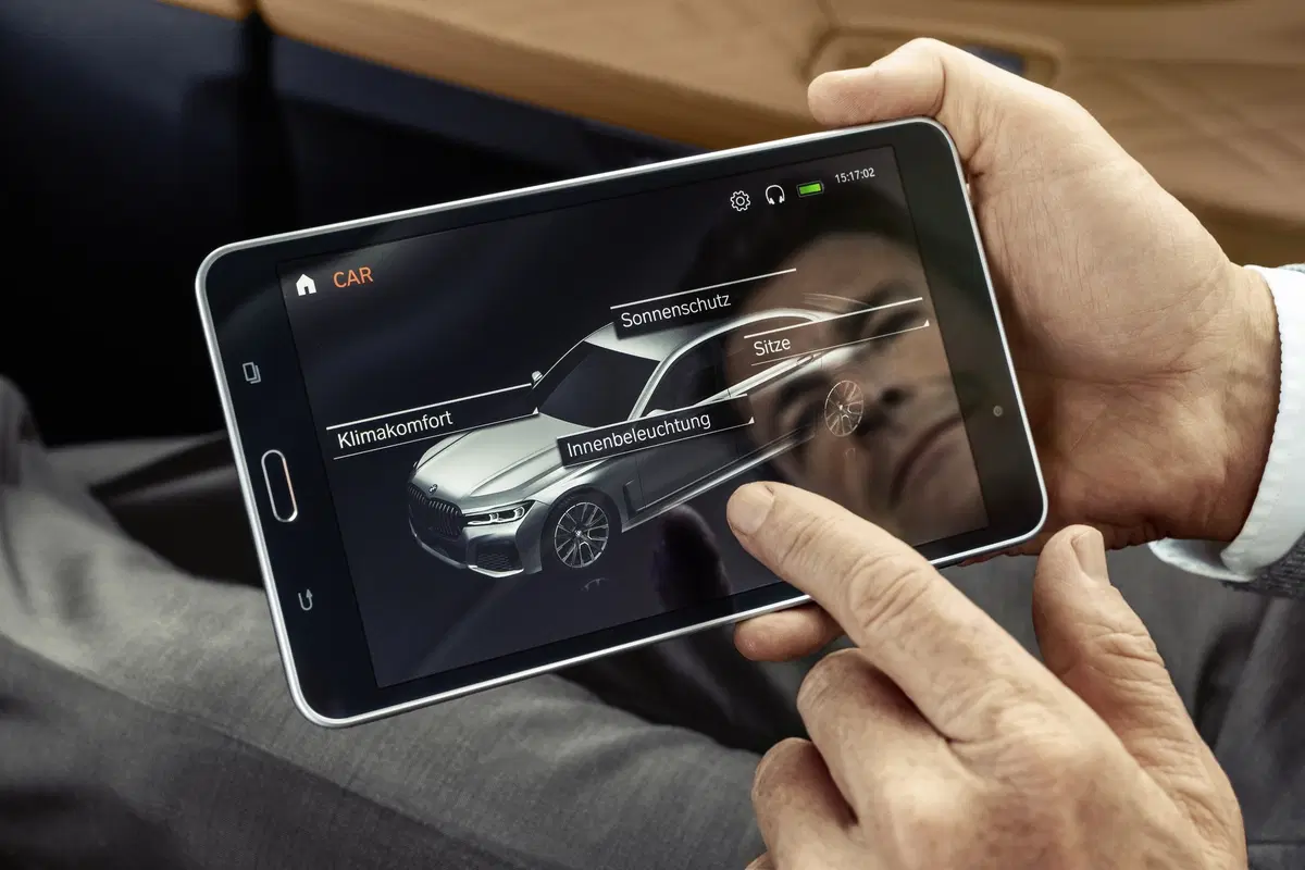BMW Serie 7 2019, restyling di interni ed esterni per l’ammiraglia (2)